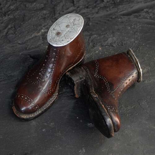 Apprentice shoes