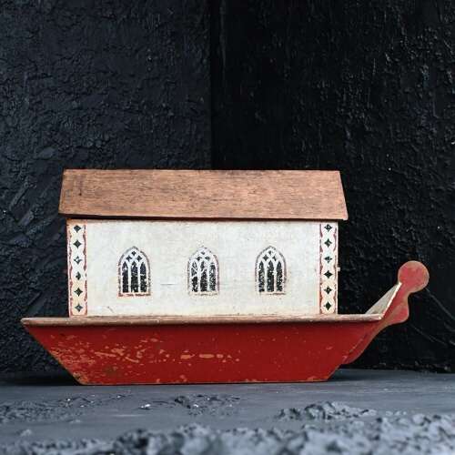 Large Noah’S Ark