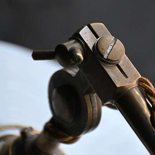 Cantilever Wall Light